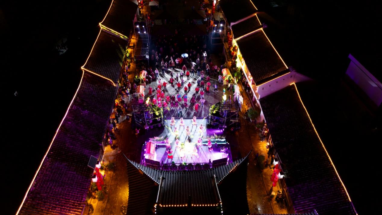 保山节拍响，龙狮巡游忙……与徐霞客同游云南之夜